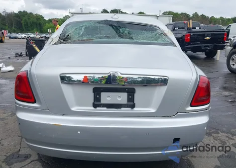 2016 Rolls-Royce Ghost из США, поврежденный, VIN SCA664S59GUX53724